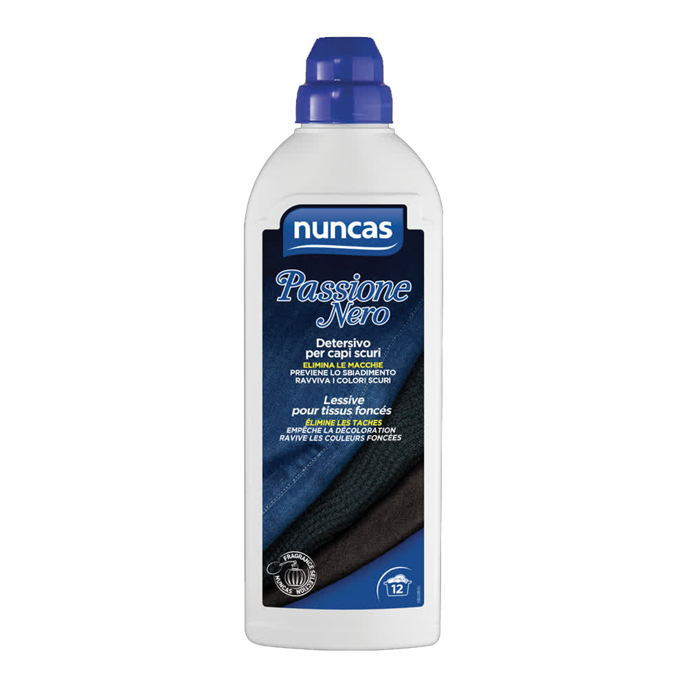 PASSIONE NERO DETERSIVO PER TESSUTI SCURI 750ML