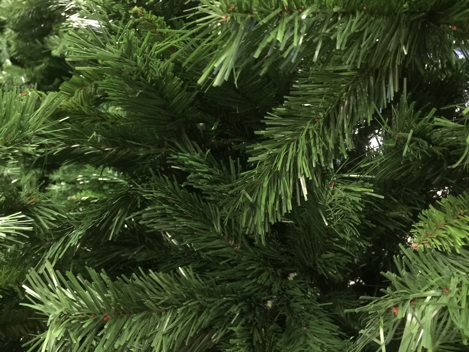 ALBERO DI NATALE 210CM QUEBEC VERDE