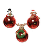 PALLINA DI NATALE IN VETRO ROSSO CON RENNA / ORSETTO / PUPAZZO 8CM ASSORTITA