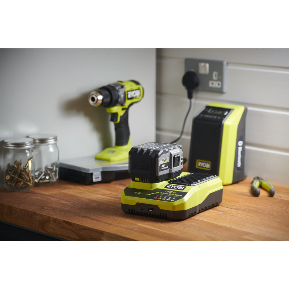 CARICABATTERIE ULTRA-RAPIDO 18V ONE+ RC18180
