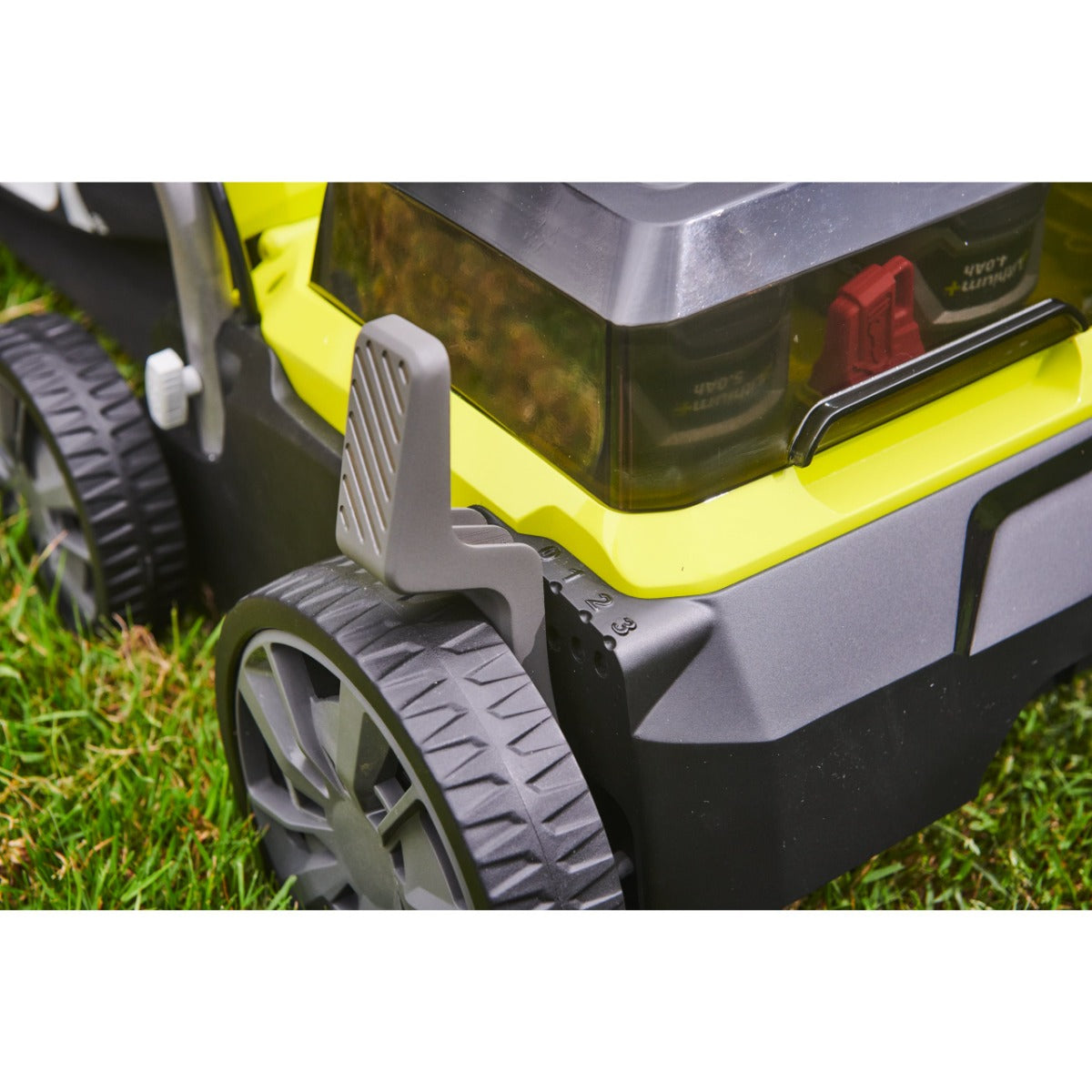 SCARIFICATORE BRUSHLESS 18V 35CM A BATTERIA (NON INCLUSA)