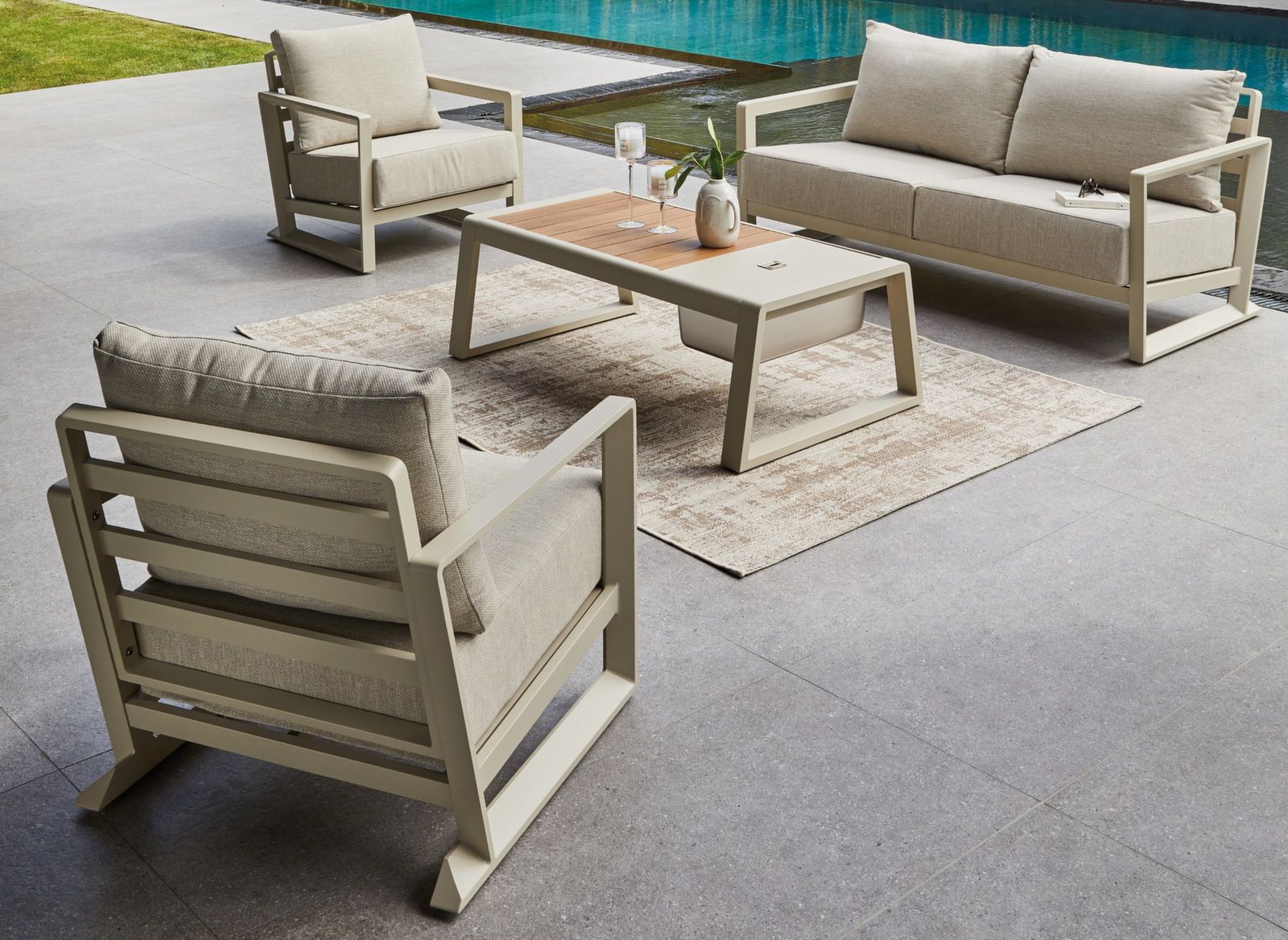 SALOTTO PERTH 4 PEZZI CREMA E BEIGE