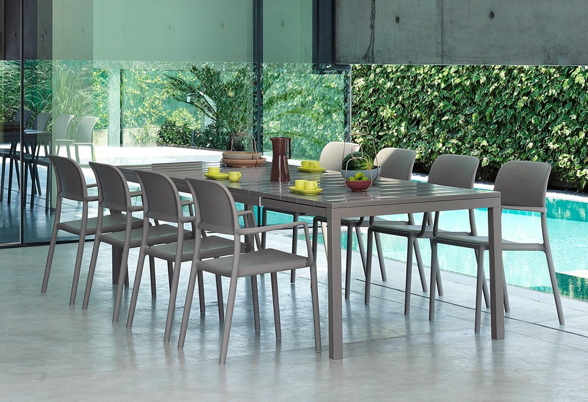 OFFERTA TAVOLO RIO ALLUNGABILE 140/210CM +6 POLTRONE RIVA COLORE A SCELTA