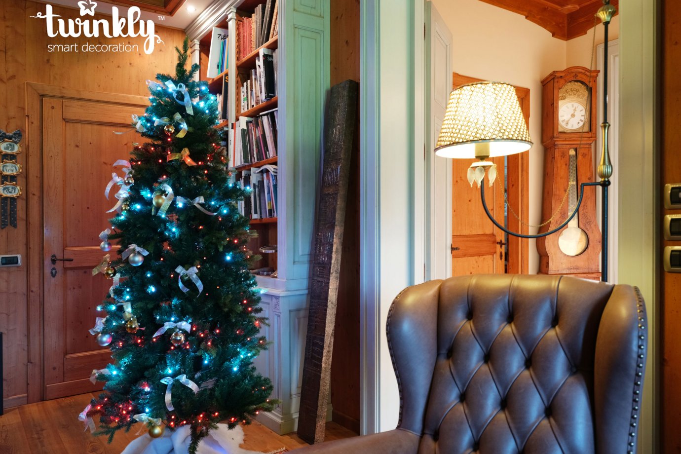 ALBERO DI NATALE TWINKLY 210CM PREILLUMINATO CON 330 LED MULTICOLOR RGB